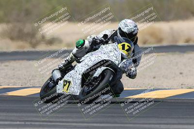 media/Apr-19-2025-CVMA (Sat) [[586b59ad56]]/Race 10-Amateur Supersport Middleweight/